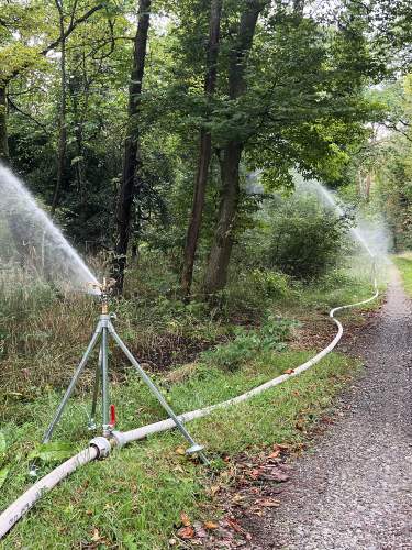 Geka Hochregner zur Flächenbrandbekämpfung Storz-C Dreibeinstativ